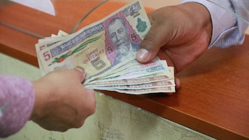 Se hizo pasar por inspector bancario y lo capturaron por estafa en Guatemala