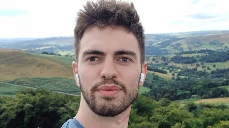 La magistrada Nicola Mundy señaló que los familiares no asistieron a la primera diligencia y recibirán actualizaciones, mientras el proceso busca determinar qué influencia tuvo la enfermedad mental en el suceso (Instagram)