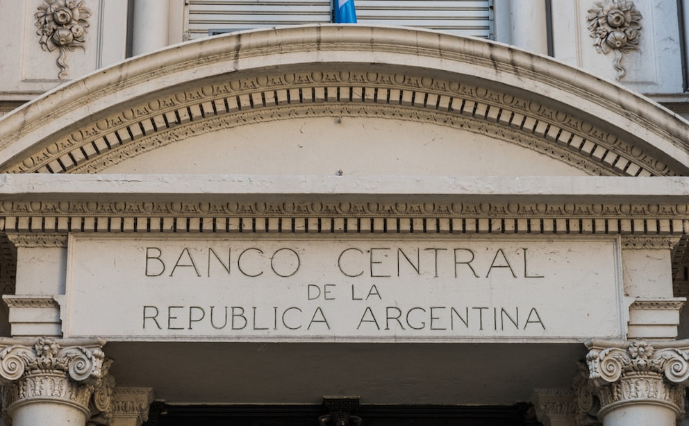 El BCRA flexibiliza plazos cambiarios para dinamizar el comercio exterior