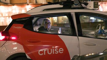 Un taxi sin conductor ahora