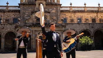 El mensaje de Checo Pérez que emocionó a Guadalajara: “Aquí guardo recuerdos y sueños”