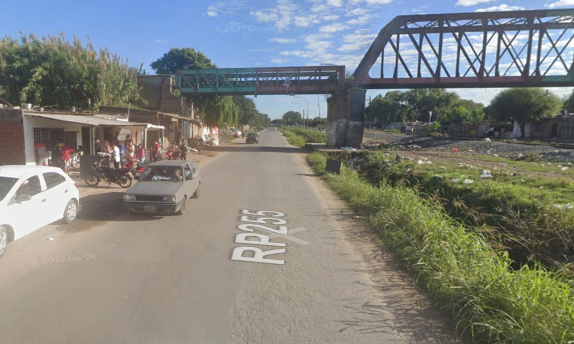 El joven fue apuñalado en una fiesta realizada en la calle Magallanes y las vías en la localidad santafesina de Villa Gobernador Gálvez (Google Maps)