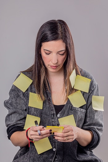 Entre la divulgación y la