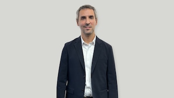 Liderar tecnología regional: adaptación, logística