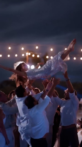 En el momento del baile,