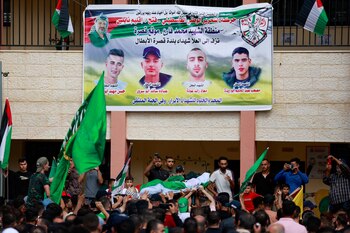 El funeral de cuatro jóvenes