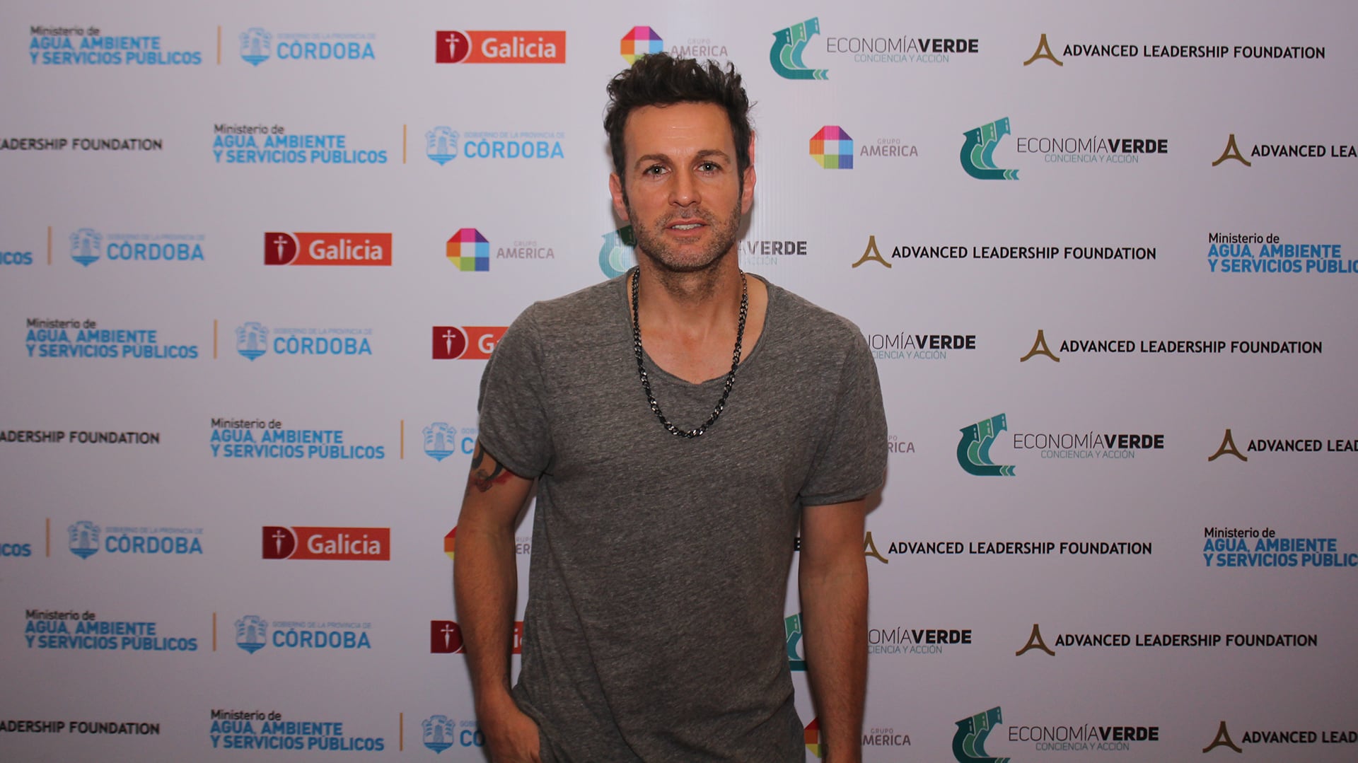 Axel criticó la falta de humildad que advierte en parte de los nuevos artistas tras alcanzar una repercusión rápida