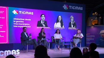 Los municipios de Junín, Pergamino y Tres de Febrero en el auditorio de Ticmas: alfabetizar desde la gestión, la cercanía y el compromiso