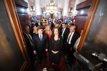 Milei entrando con Villarruel al