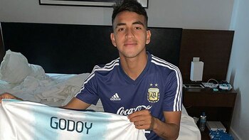 De debutar en la Primera de Atlético de Rafaela a los 16 años a estar en la mira del Chelsea: Matías Godoy, el goleador de la Selección Sub 17 que sueña con el Mundial