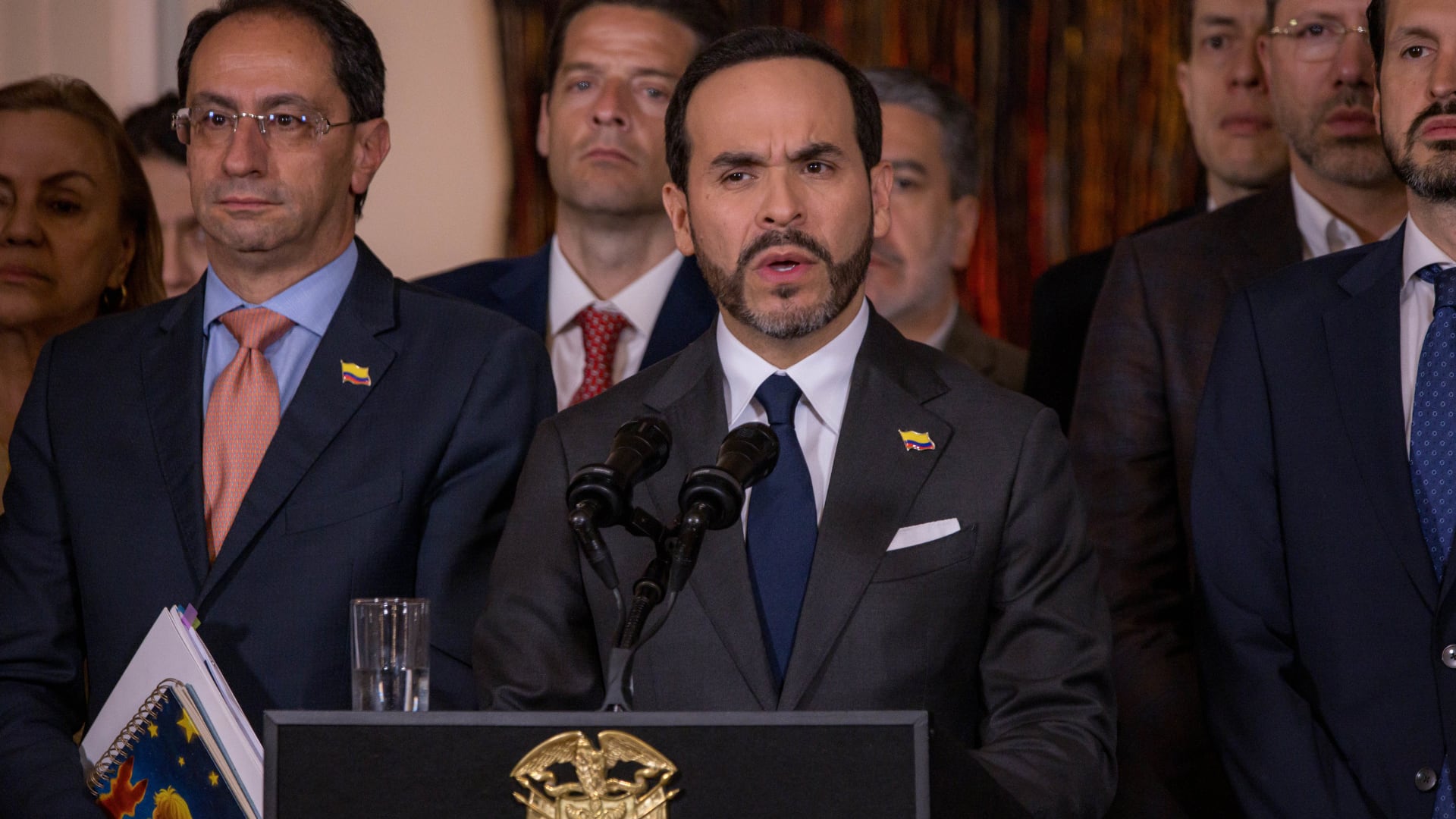 Tras el terremoto del 10 de agosto, el Gobierno activó un fondo con un primer paquete de $1 billón para recuperar infraestructura básica y atender a las comunidades afectadas - crédito Joel González/Presidencia