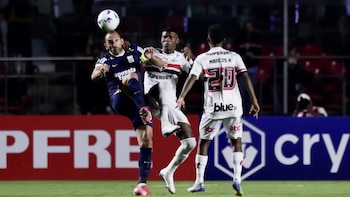 Hernán Barcos causó algunos estragos