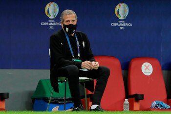 El entrenador de Uruguay, Óscar