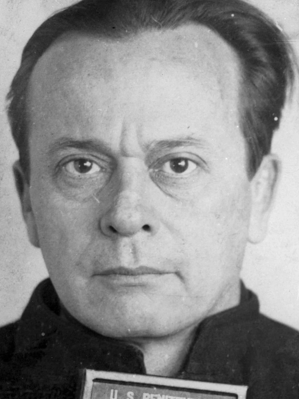 El hallazgo de una huella de 'Doc' Barker en una lata de gasolina permitió vincular a varios miembros de la banda con el secuestro de Bremer (FBI)