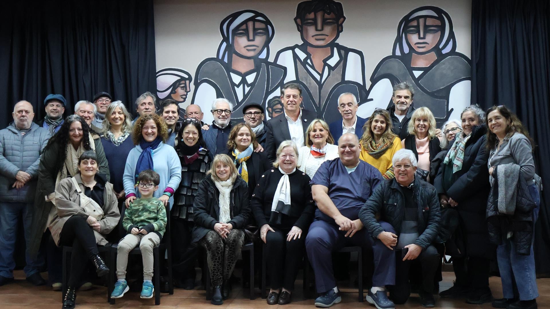Líder PSOE gallego se compromete ante la emigración a impedir "retrocesos" en la Ley de Nietos