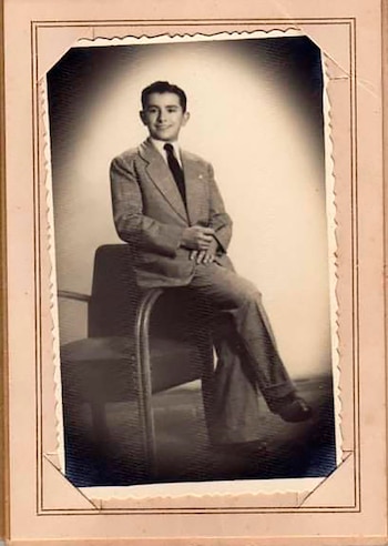 Benito en una imagen a