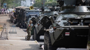 Mueren 40 militares birmanos en