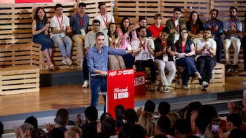 Pedro Sánchez reitera que gobernará hasta 2027 “y más allá” y pasa al ataque contra la oposición “marrullera”: “No se puede negar la cuenta de resultados”