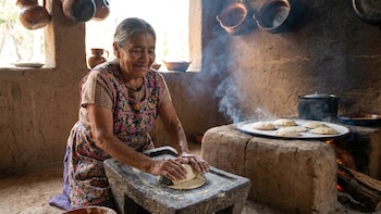 La tortilla no engorda: lo que dice la ciencia sobre el alimento más consumido en México