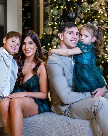 La Navidad de Dibu Martínez