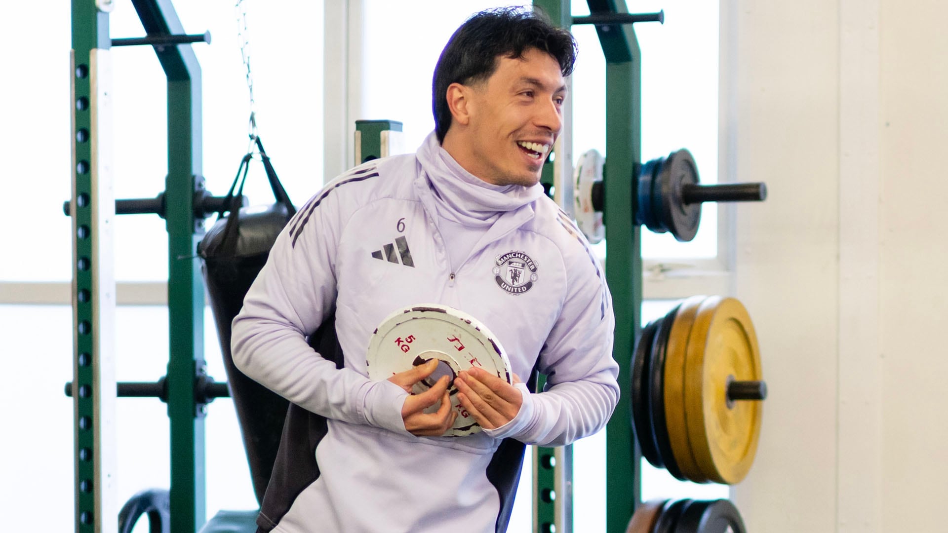 Lisandro, en el gimnasio del Manchester United