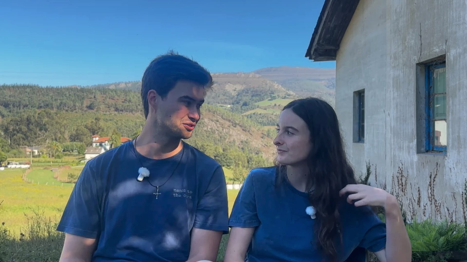 Gabi y Tomás hablan sobre cómo decidieron comprarse esta casa (Manos to the Obra)
