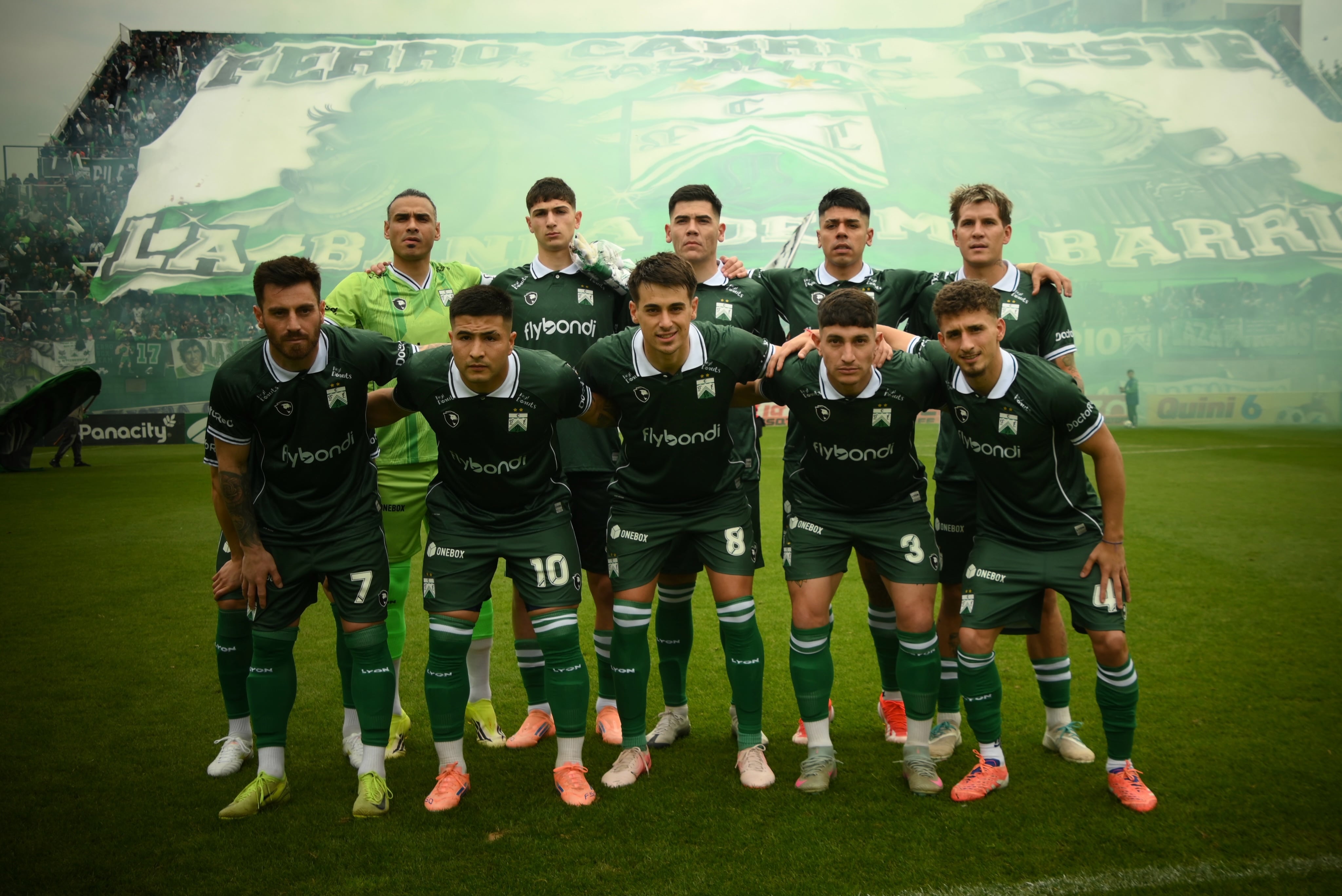 Ferro Carril Oeste quedó a un paso de jugar la definición por el ascenso a Primera