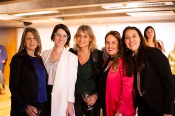 Las carreras ejecutivas deben dar