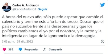 Tuit por Año Nuevo de Carlos Anderson