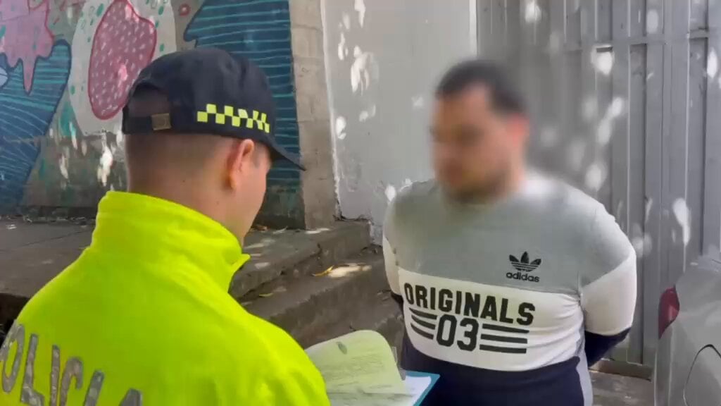 Capturan a practicante de psicología señalado de abusar de un menor en un colegio de Itagüí