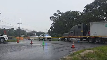 Un salvadoreño queda gravemente herido tras un ataque a tiros durante una discusión vial en Alajuela, Costa Rica