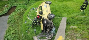 Bomberos Cundinamarca en el lugar