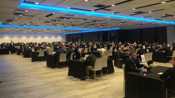 “Blind dates” came to football: