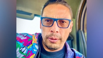 Darío era publicista y diseñador de profesión, pero debido a la falta de oportunidades laborales decidió conducir el vehículo bajo el servicio de plataformas de movilidad - crédito red social Facebook