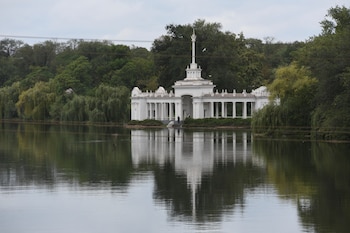 El río Inhulets inundó las