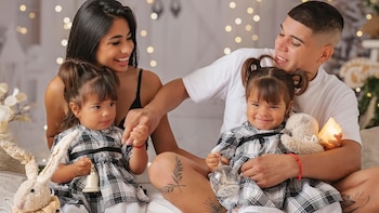 Thiago Medina y Daniela Celis