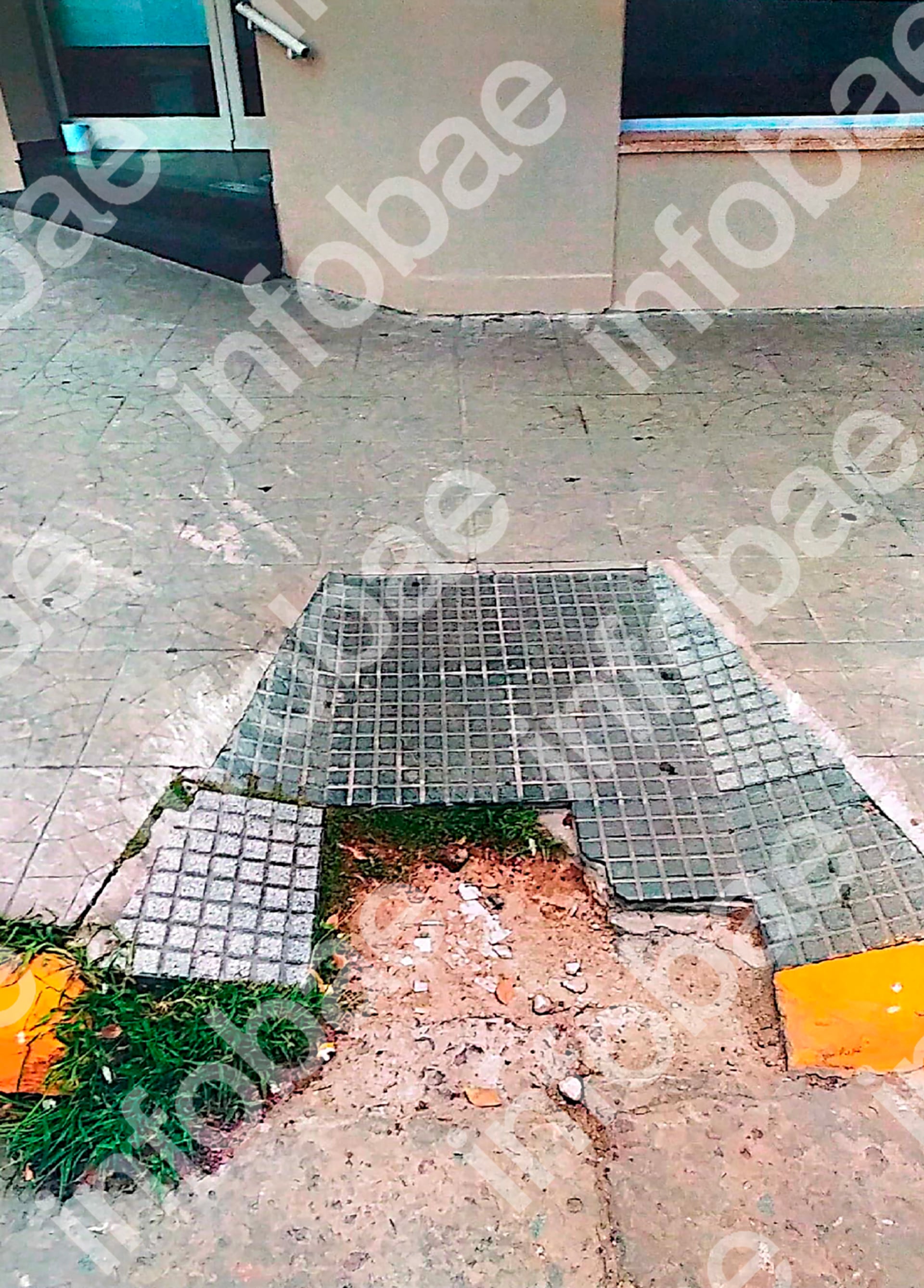 La pericia técnica determinó que la rampa peatonal no tenía superficie antideslizante, presentaba desniveles e incluía materiales inadecuados. (Poder Judicial)