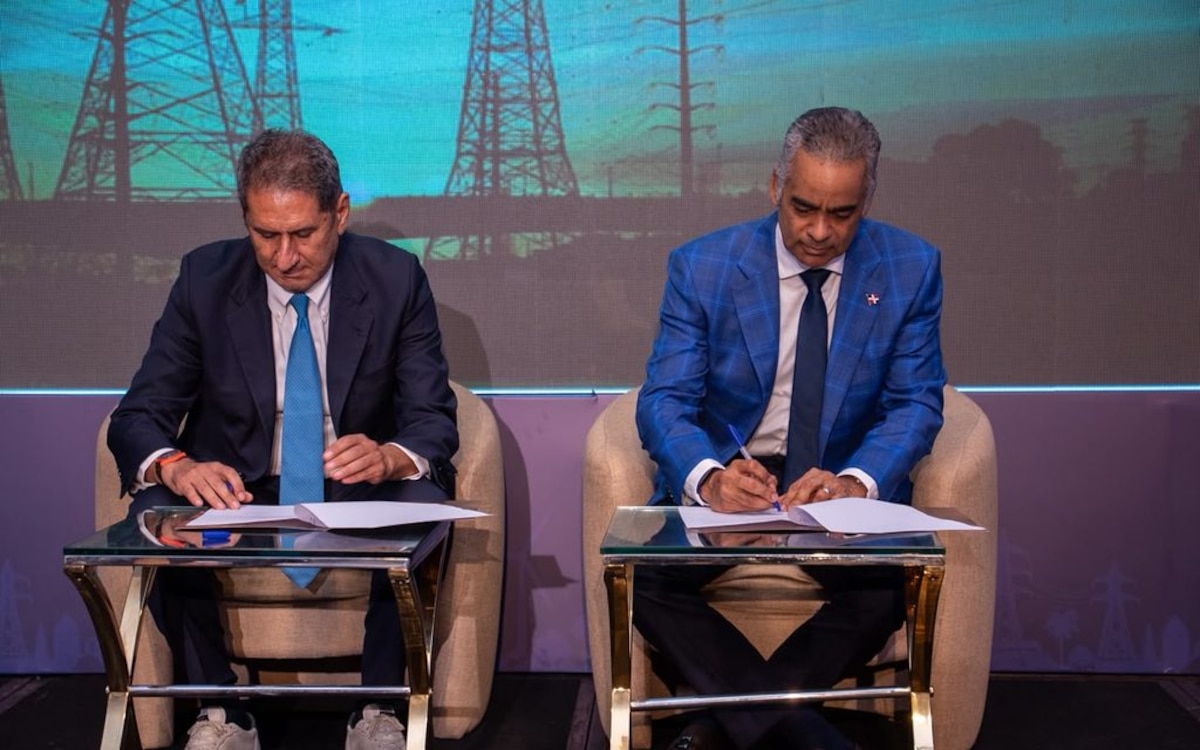 ¡De plaga a negocio! RD quiere que el sargazo se vuelva energía y trabajo para todo el Caribe