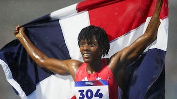 Gloriosa e imparable: La dominicana Marileidy Paulino firmó una hazaña dorada en los 400 metros de Santo Domingo 2026
