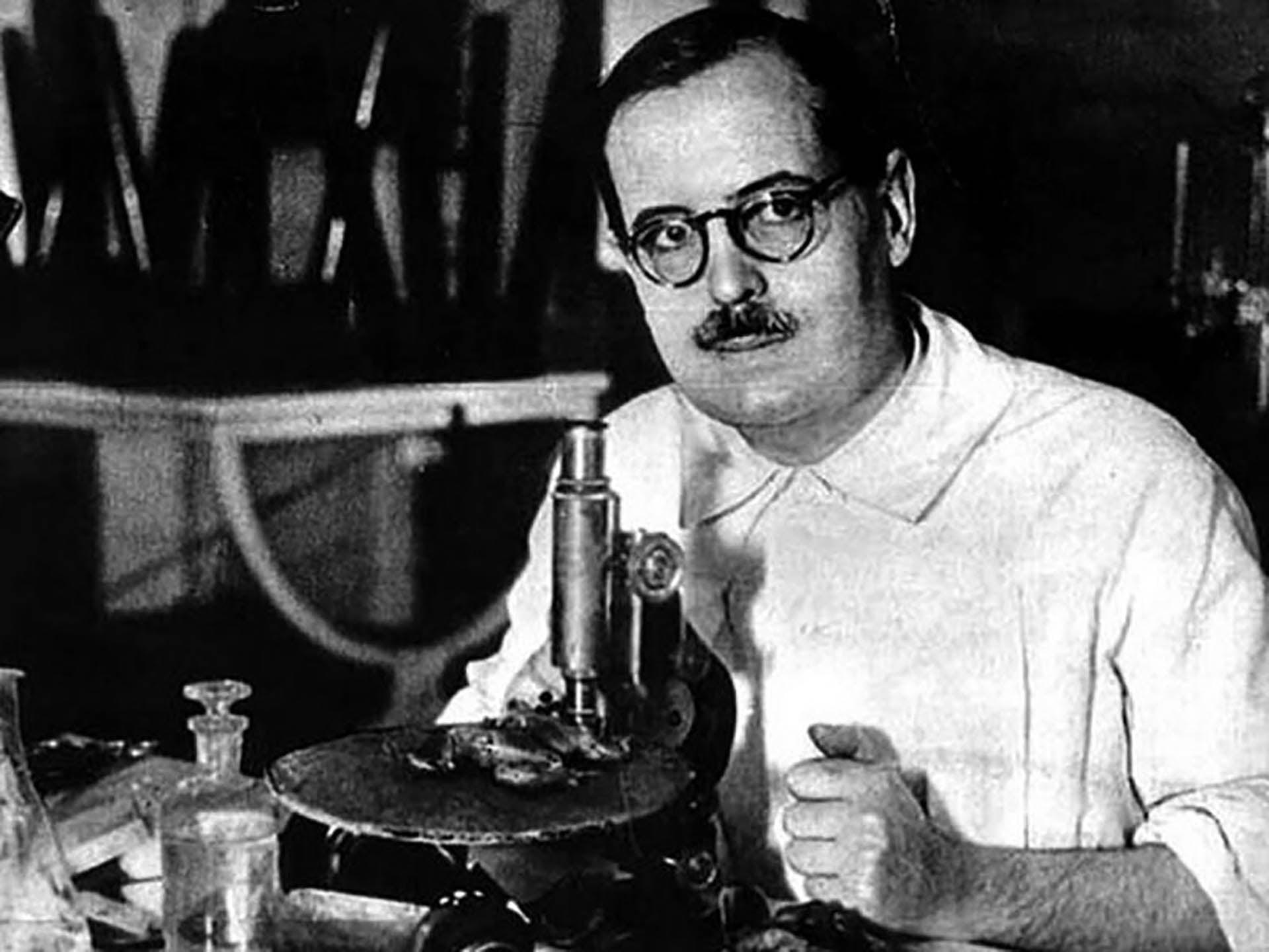 Bernardo Houssay fue el primer latinoamericano en recibir el Premio Nobel de Medicina en 1947 por sus estudios sobre la hipófisis y la diabetes