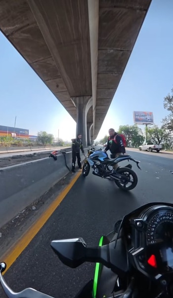 La motociclista relató los segundos de angustia que vivió al caer sobre la México-Querétaro y explicó por qué decidió contar públicamente su historia.