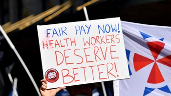 Australia incrementa el salario mínimo