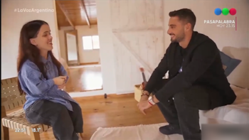 Maite Lafarga con el conductor