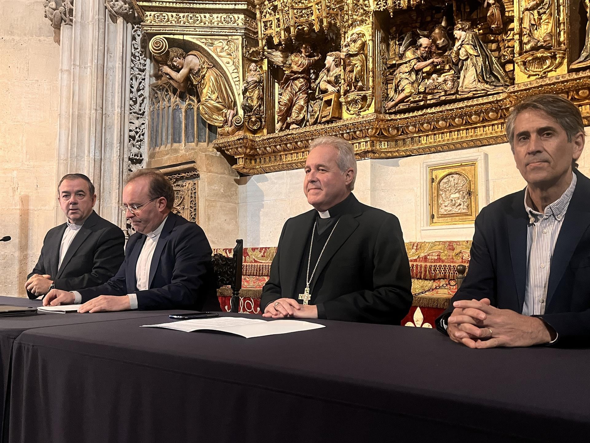 Las nuevas puertas de la catedral de Burgos se podrán visitar de manera gratuita a partir de este sábado Las nuevas puertas de la catedral de Burgos se podrán visitar de manera gratuita a partir de este sábado