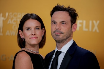 Padre e hija estaban en compañía del actor Scoot McNairy, quien es pareja de Sosie en la actualidad (REUTERS/Mike Blake)