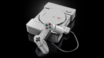 La PlayStation que tuviste en tu infancia está de regreso y ahora será un LEGO