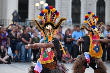 Una tarde de danza y cultura en el Centro Histórico de San Salvador