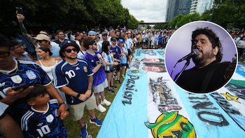 El famoso cantante que apareció en el banderazo de 10.000 argentinos en Dallas: “Es mi primer Mundial”