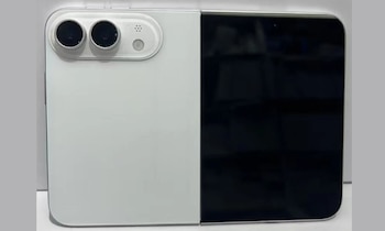 Apple presentaría su primer iPhone plegable el 9 de septiembre junto a los iPhone 18 Pro y Pro Max, tras años de rumores sobre este lanzamiento. (Sonny Dickson/X)