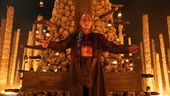 Ralph Fiennes sorprende con una